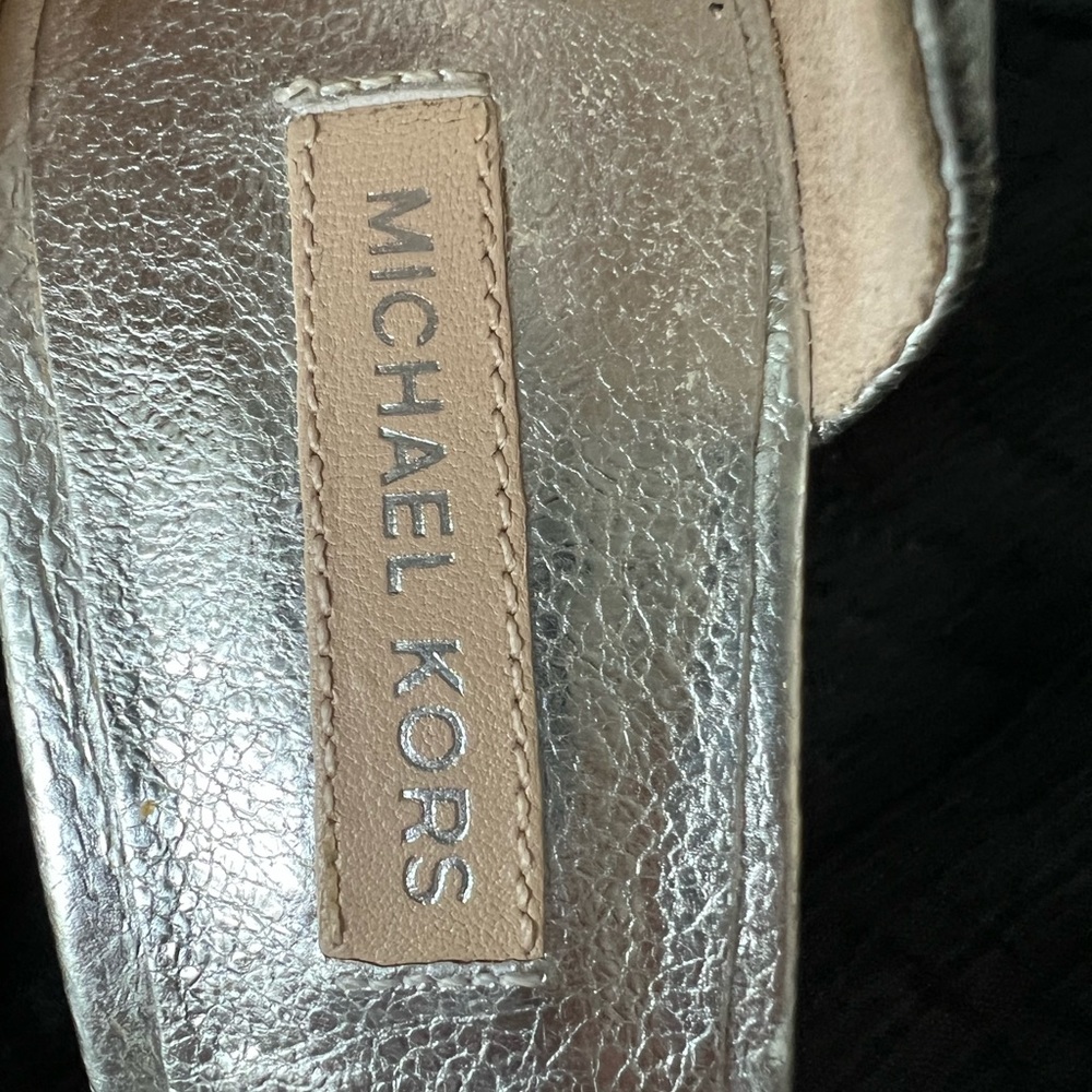 Michael Kors Metallic Silver Leather Heeled Sandals 🎉Host Pick🎉 - Picture 6 of 14